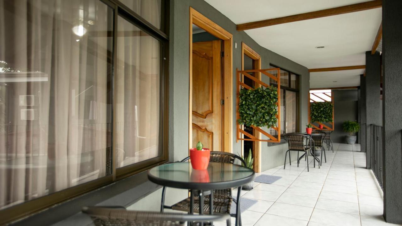 La Fortuna Coati Arenal Lodge المظهر الخارجي الصورة