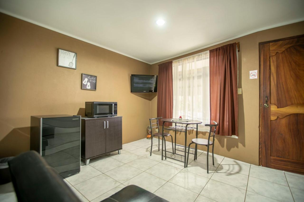 La Fortuna Coati Arenal Lodge المظهر الخارجي الصورة